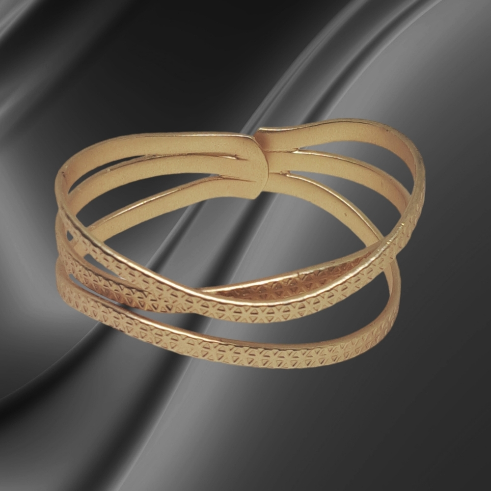 Gold Tone Cuff Bracelet. NWOT